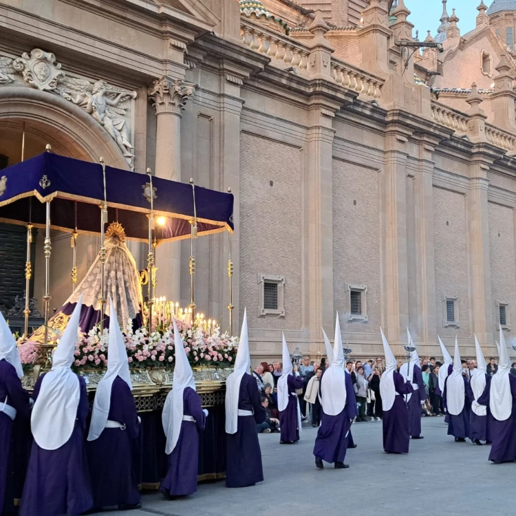 Imagen relacionada de semana santa zaragoza cortes trafico desvios transporte publico