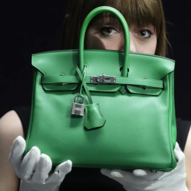 Imagen relacionada de demanda colectiva contra hermes por exclusividad venta bolsos birkin