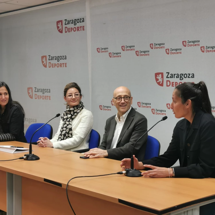 Imagen relacionada de zaragoza acoge el torneo de padel en honor a las hermanas sanchez alayeto