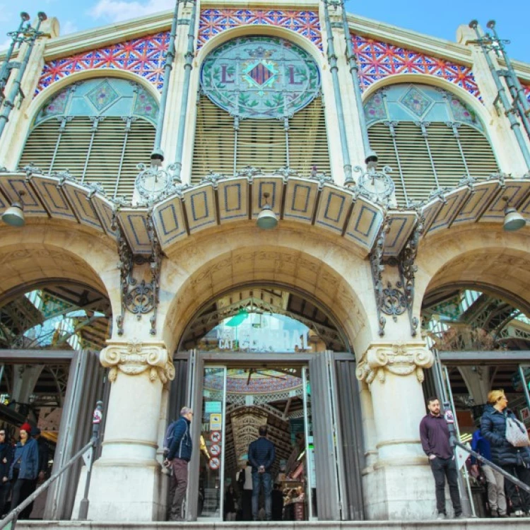 Imagen relacionada de reunion concejal comercio vendedores mercado central valencia