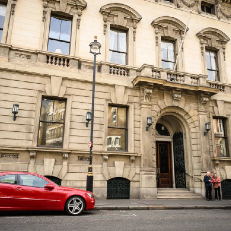 Imagen relacionada de polemica exclusivo garrick club londres politica exclusion mujeres