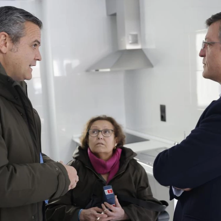 Imagen relacionada de comunidad madrid invierte 9 millones euros vivienda adaptada