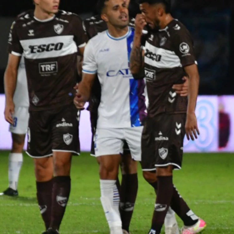 Imagen relacionada de escandalo partido platense godoy cruz