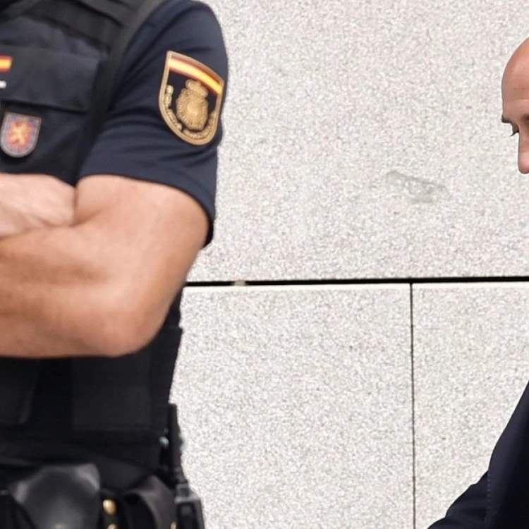 Imagen relacionada de imputado luis rubiales por corrupcion al regresar a espana