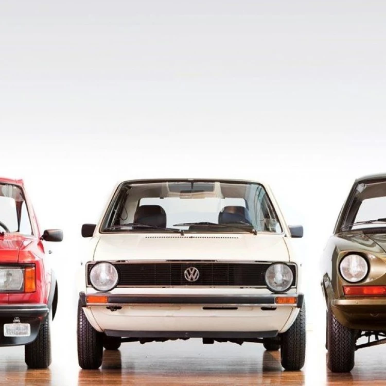 Imagen relacionada de volkswagen golf cumple 50 anos desde primera generacion