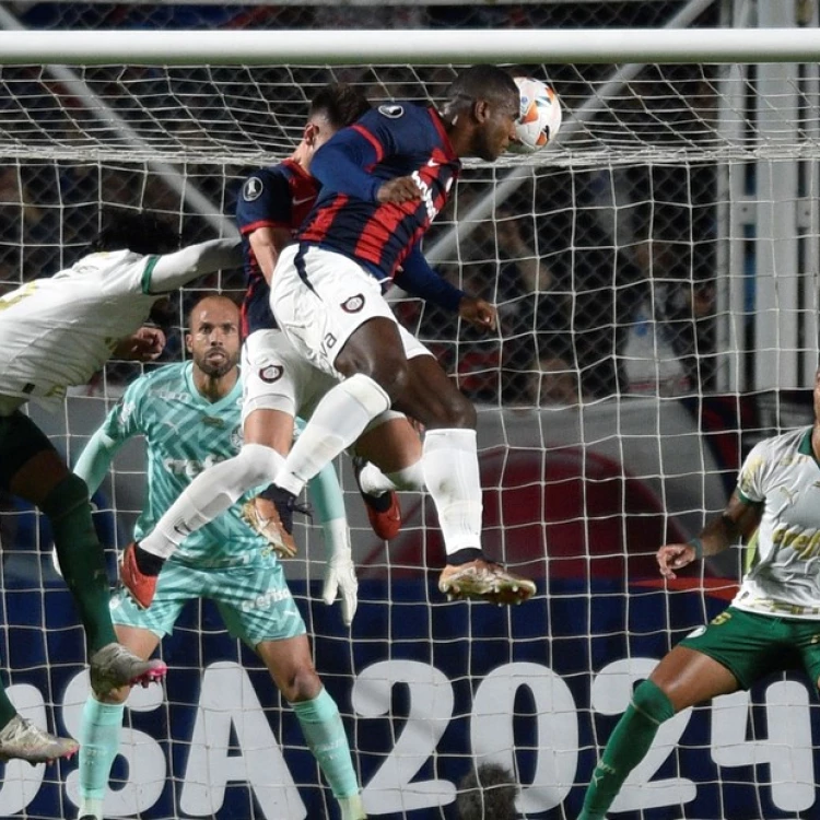 Imagen relacionada de san lorenzo empata palmeiras copa libertadores