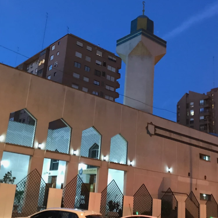 Imagen relacionada de cena en honor del ramadan en valencia