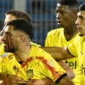 Imagen relacionada de escandalo en la copa libertadores rosario central triunfa pero genera polemica con agresion a jugador de penarol