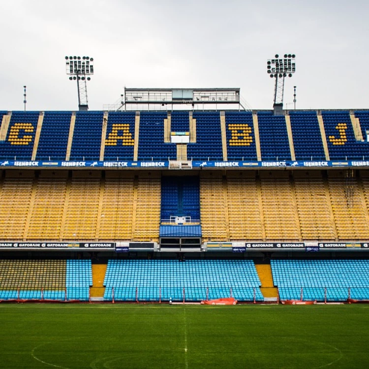 Imagen relacionada de escandalo partido baby futbol hernan grana defensa redes sociales