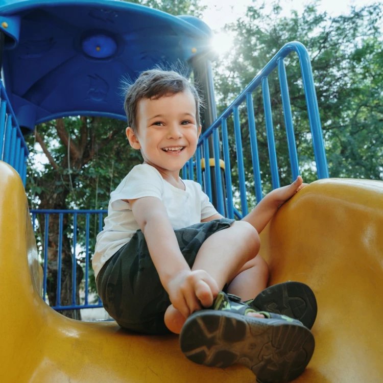 Imagen relacionada de nuevo parque infantil barrio rural zaragoza