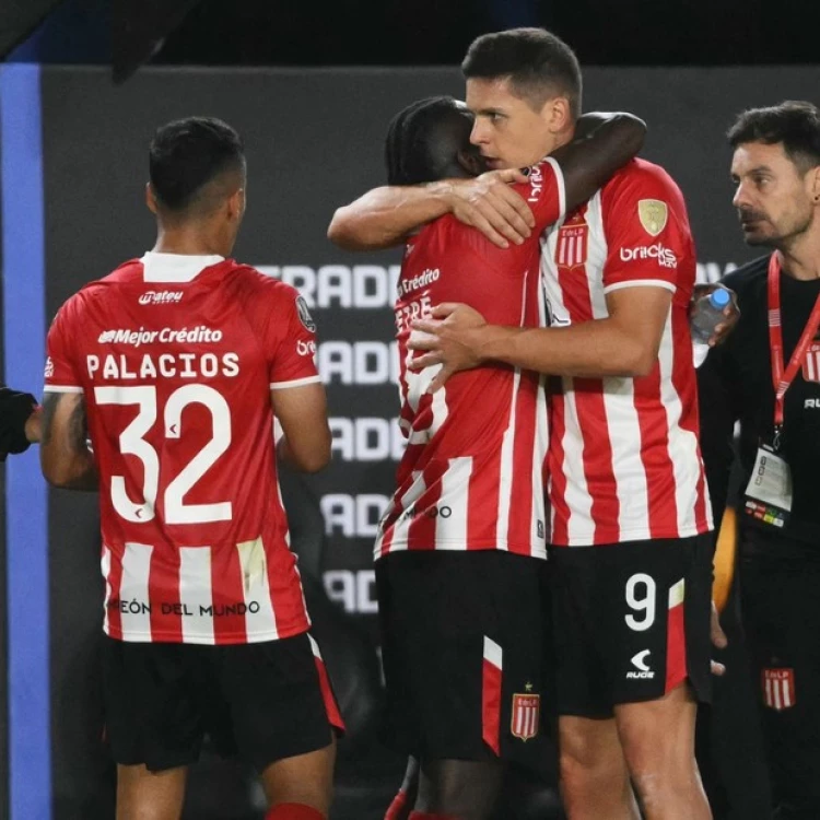 Imagen relacionada de estudiantes de la plata lidera grupo copa libertadores vencer the strongest