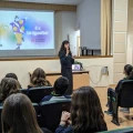 Imagen relacionada de talleres deporte femenino colegios valencia