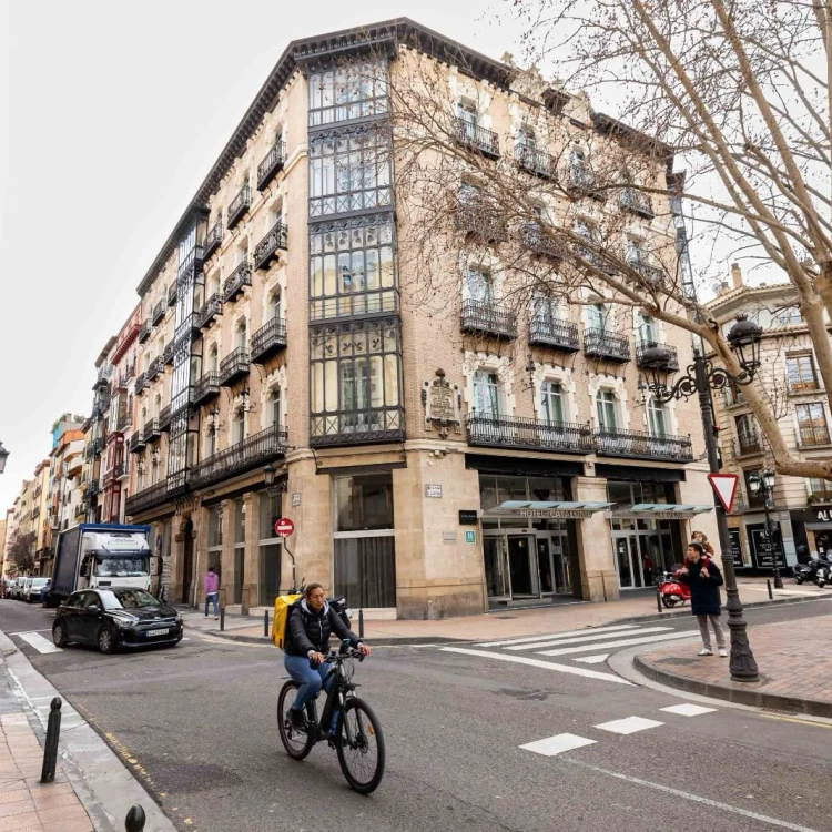 Imagen relacionada de reforma en zaragoza inicio de obras en la calle manifestacion