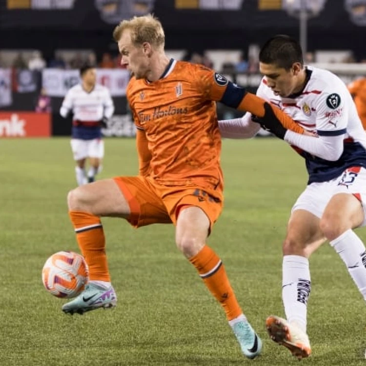 Imagen relacionada de capitan forge fc bobby smyrniotis kyle bekker 1