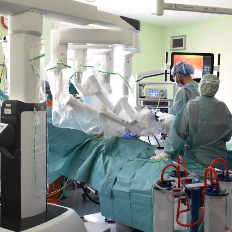 Imagen relacionada de incorporacion robot da vinci hospital princesa madrid