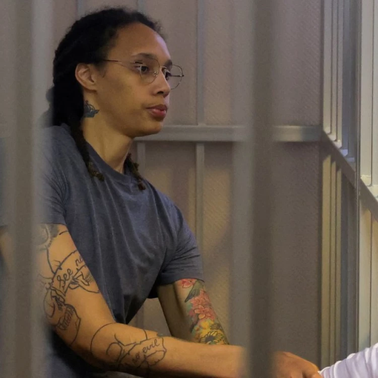 Imagen relacionada de la estrella de la wnba brittney griner revela su experiencia en prision en rusia