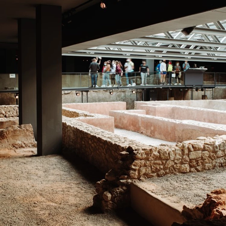 Imagen relacionada de celebracion dia internacional arqueologia valencia visitas guiadas