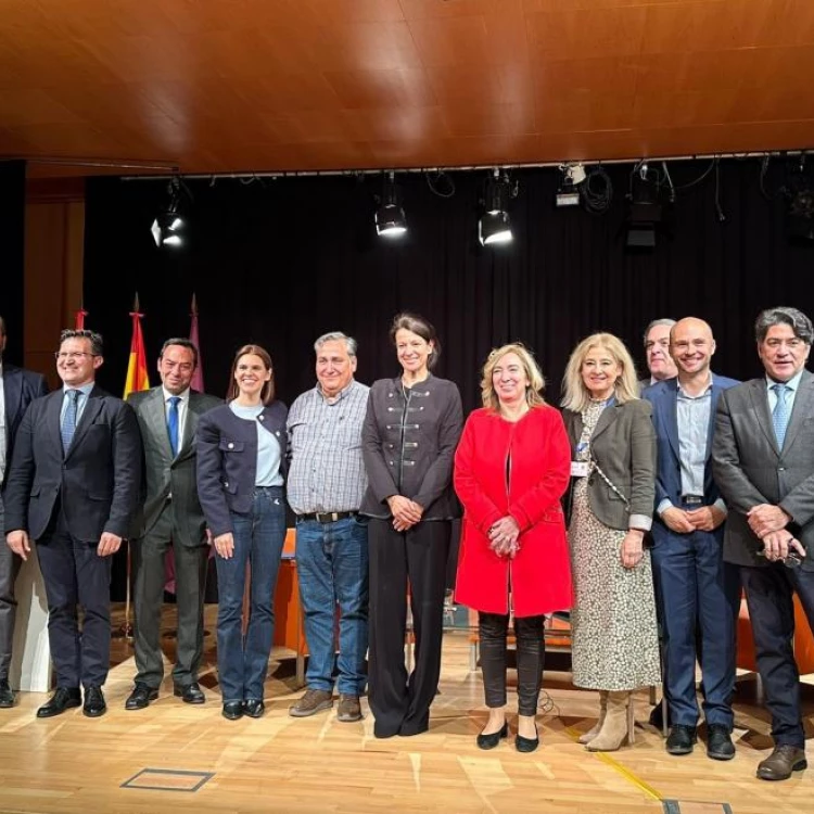 Imagen relacionada de segunda jornada modernizacion comercio ambulante madrid