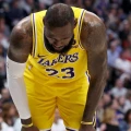 Imagen relacionada de lakers lebron james eliminados nuggets playoffs nba