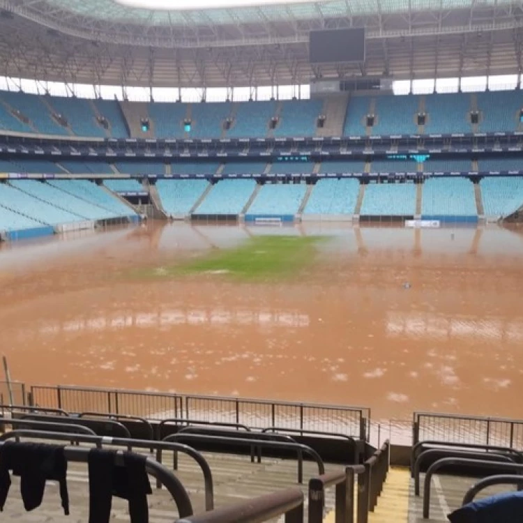 Imagen relacionada de inundaciones record en el sur de brasil y escenas impactantes en porto alegre