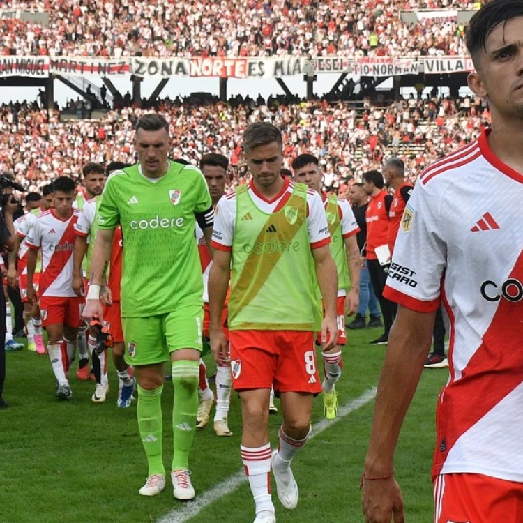 Imagen relacionada de enzo perez el ultimo caudillo de river dejo el club y ahora se luce en estudiantes