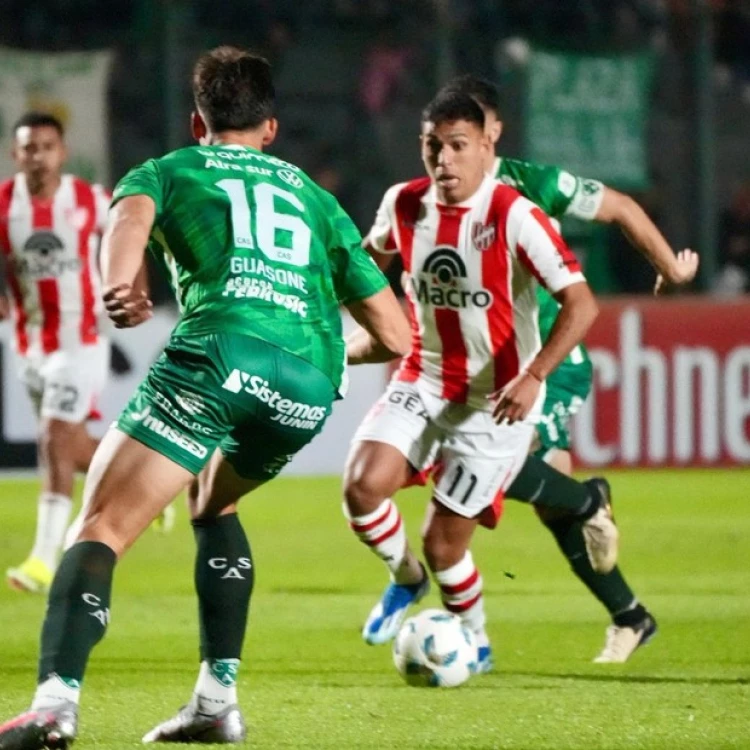 Imagen relacionada de intenso duelo sarmiento instituto liga profesional