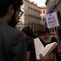 Imagen relacionada de dos activistas intentan danar texto original de la carta magna en la biblioteca britanica