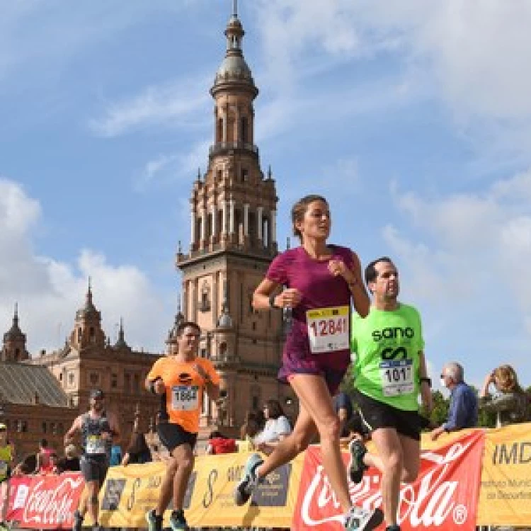 Imagen relacionada de evento deportivo sevilla 8000 participantes